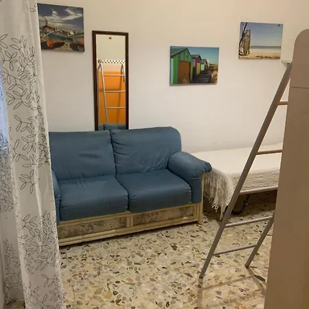 Ulisse Apartment *