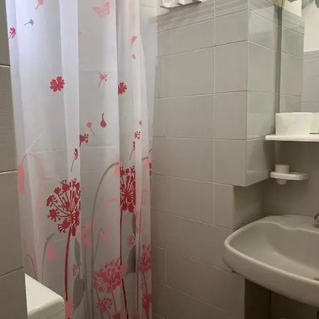 Ulisse Apartment *